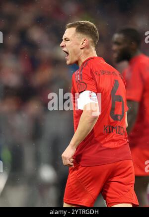 MUNICH, ALLEMAGNE - DÉCEMBRE 07 : Joshua Kimmich du Bayern Muenchen réagit lors du match de Bundesliga entre le FC Bayern München et le 1er. FC Heidenheim 1846 à l'Allianz Arena le 07 décembre 2024 à Munich, Allemagne. © diebilderwelt / Alamy Stock Banque D'Images