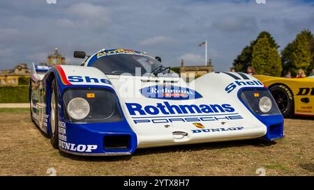 Rothmans Porsche 962C, exposée au salon privé concours d’Elégance 2024 au Blenheim Palace. Banque D'Images