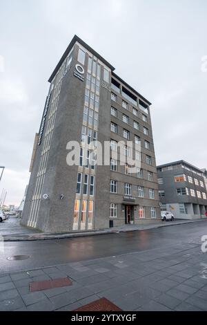 Reykjavík, Islande - 26 novembre 2024 : photo du Center Hotels Arnarhvoll Banque D'Images