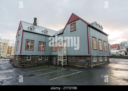 Reykjavík, Islande - 26 novembre 2024 : monument historique de l'hôpital français Banque D'Images