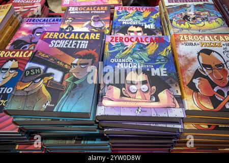 Zerocalcare (Michele Rech) livres à vendre, 2024, Rome, Italie Banque D'Images