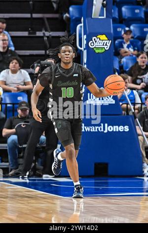 St Louis, États-Unis. 08 décembre 2024. 08 DÉCEMBRE 2024 : Matthew Robinson (10 ans), garde des Cougars de Chicago, dribble la balle dans un match de saison régulière où les Cougars de Chicago ont visité les Billikens de Saint Louis. Tenue à la Chaifetz Arena à formé Louis, MO le dimanche 08 décembre 2024 Richard Ulreich/CSM crédit : CAL Sport Media/Alamy Live News Banque D'Images