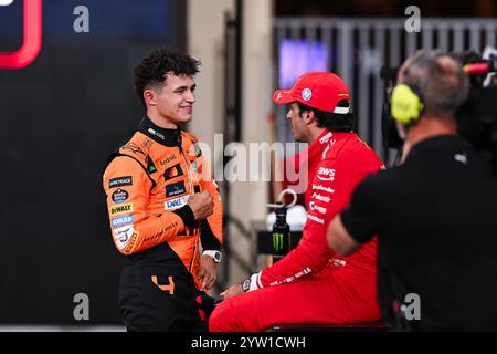 7 décembre 2024, Abu Dhabi, Mezzolombardo, Emirats Arabes Unis : le pilote britannique Lando Norris remporte la Pole position du Grand Prix FIA de formule 1 Abu Dhabi au circuit Yas Marina à Abu Dhabi, Emirats Arabes Unis. (Crédit image : © Daisy Facinelli/ZUMA Press Wire) USAGE ÉDITORIAL SEULEMENT! Non destiné à UN USAGE commercial ! Banque D'Images