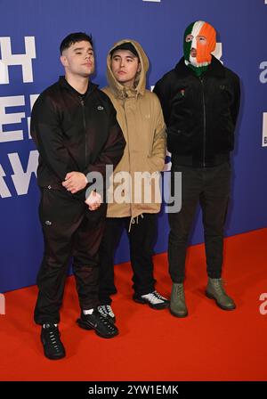 Londres, Royaume-Uni. 8 décembre 2024. Kneecap arrivant au 27e British Independent film Awards, Camden Roundhouse. Crédit : Doug Peters/EMPICS/Alamy Live News Banque D'Images