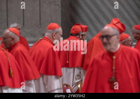 Cité du Vatican, Vatican, 07/12/2024, le pape François préside un consistoire pour la création de nouveaux cardinaux au Vatican. Maria Grazia Picciarella/Alamy Live News Banque D'Images