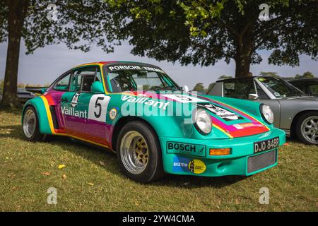 Porsche Kremer Vaillant 911 Carrera RSR 1977, exposée au salon privé concours d’Elégance 2024 au Blenheim Palace. Banque D'Images