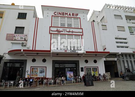 Bâtiment Art Déco Cinéma Rif dans le Grand Socco de Tanger Banque D'Images