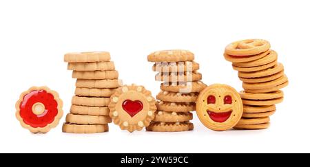 Trois piles de biscuits différents. Fond blanc. Banque D'Images