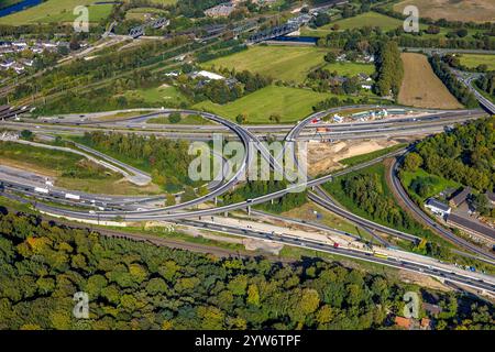 Vue aérienne, grand chantier de construction à l'échangeur de Kaiserberg sur les autoroutes A40 et A3, ponts autoroutiers, Duissern, Duisburg, région de la Ruhr, Nord R Banque D'Images