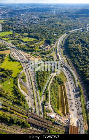 Vue aérienne, chantier majeur à l'échangeur de Kaiserberg sur les autoroutes A40 et A3, ponts d'autoroutes et ponts ferroviaires, Duissern, Duisbur Banque D'Images