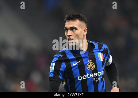 Milan, Italie, Italie. 6 décembre 2024. Lautaro Martinez de l'Inter FC se retrouve lors du match de football italien Serie A entre l'Inter FC et Parme Calcio 1913 le 6 décembre 2024 au stade Giuseppe Meazza San Siro Siro de Milan, Italie. Inter FC Internazionale et Parma Calcio 1913 series A match le 6 décembre 2024 au stade Giuseppe Meazza San Siro Siro de Milan, Italie. Inter FC Internazionale et Parma Calcio 1913 série A match le 6 décembre 2024 au stade Giuseppe Meazza San Siro Siro à Milan, Italie (crédit image : © Tiziano Ballabio/Pacific Press via ZUMA Press Wire) USAGE ÉDITORIAL UNIQUEMENT Banque D'Images