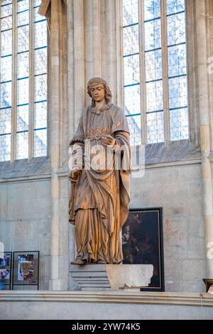 Kutna Hora, république tchèque - 20 mai 2024. Intérieur de. Barbara s Eglise avec une riche décoration Banque D'Images