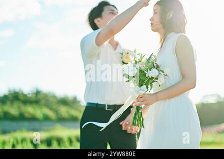 Couple de mariage se préparant Banque D'Images