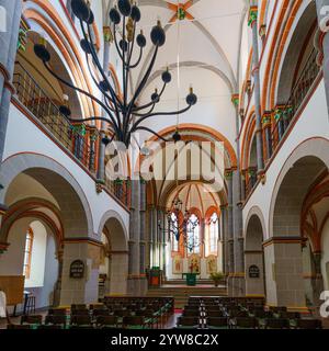 Bacharach, Allemagne - 10 octobre 2024 : vue de l'intérieur de l'église de la famille Pierre, dans la ville de Bacharach, la vallée du Rhin, Rhénanie-Palatinat, Banque D'Images