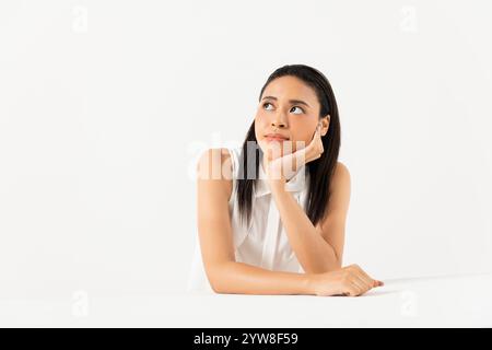 Portrait d'une demi-femme aux pommettes Banque D'Images