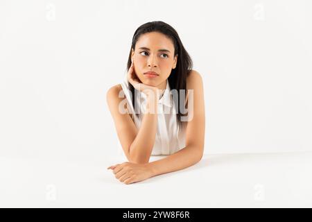 Portrait d'une demi-femme aux pommettes Banque D'Images