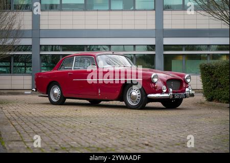 1960 Bristol 406 classique voiture de sport de luxe britannique Banque D'Images