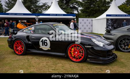 Porsche 911 Turbo 2002, exposée au salon privé concours d’Elégance organisé au Palais de Blenheim. Banque D'Images