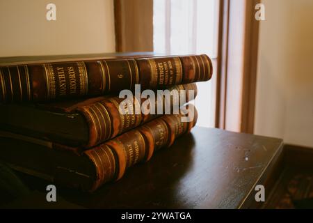 Livres d'observation mensuels vintage reliés en cuir à l'observatoire Judy et Stanley Frankel Detroit de l'Université du Michigan à Ann Arbor Banque D'Images