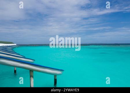 Villas sur l'eau à Siyam World, Maldives Banque D'Images