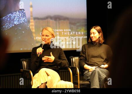 Pamela Anderson donne une conférence à NeueHouse NYC avec Gia Coppola photos Nadja Sayej Banque D'Images