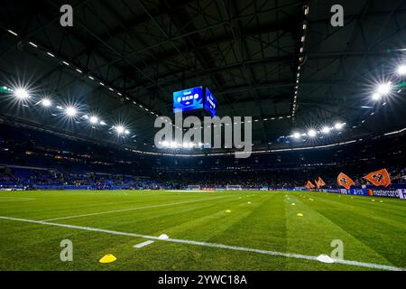 Gelsenkirchen, Allemagne. 10 décembre 2024. GELSENKIRCHEN, ALLEMAGNE - 10 DÉCEMBRE : vue générale avant le match MD6 de l'UEFA Champions League 2024/25 entre le FC Shakhtar Donetsk et le FC Bayern München à l'Arena AufSchalke le 10 décembre 2024 à Gelsenkirchen, Allemagne. (Photo de René Nijhuis/MB Media) crédit : MB Media solutions/Alamy Live News Banque D'Images