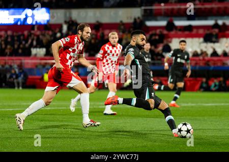 Gérone, Espagne. 10 décembre 2024. Mohamed Salah (Liverpool FC) en action lors du match de football de la Ligue des Champions entre Girona FC et Liverpool FC, au stade Montilivi le 10 décembre 2024 à Gérone, Espagne. Foto : Siu Wu crédit : dpa/Alamy Live News Banque D'Images