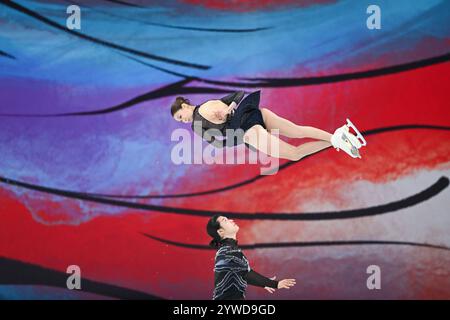 Le duo chinois Wang Yuchen/Zhu Lei est dans le concours de patinage gratuit de paires.Chongqing, China.23th novembre 2024. Le Grand Prix du monde de patinage artistique de la Coupe de Chine 2024 s’est terminé à Chongqing le soir du 23 novembre 2024. Crédit : HE Penglei/China News Service/Alamy Live News Banque D'Images