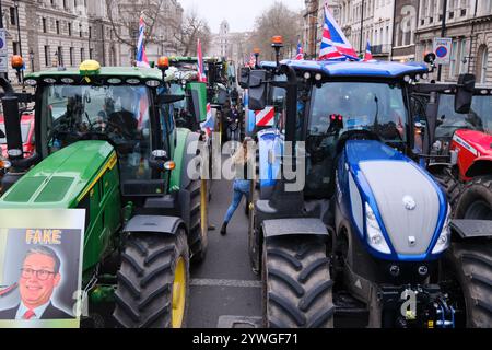 Westminster, Londres, Royaume-Uni. 11 décembre 2024. Protestation des agriculteurs à Londres, les tracteurs convergent vers Westminster. Credit : Matthew Chattle/Alamy Live News Banque D'Images