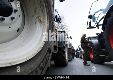 Westminster, Londres, Royaume-Uni. 11 décembre 2024. Protestation des agriculteurs à Londres, les tracteurs convergent vers Westminster. Credit : Matthew Chattle/Alamy Live News Banque D'Images