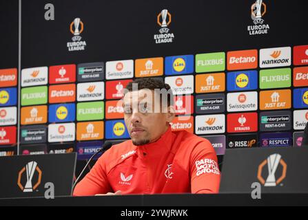 James Tavernier des Rangers lors d'une conférence de presse à l'Ibrox Stadium, Glasgow. Date de la photo : mercredi 11 décembre 2024. Banque D'Images