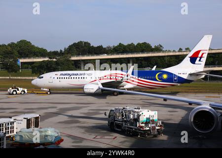 KUALA LUMPUR, MALAISIE - 3 MARS 2024 : Malaysia Airlines Boeing 737-800 à l'aéroport international de Kuala Lumpur. Banque D'Images