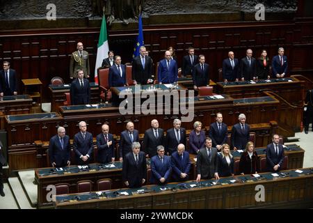 Italie, Rome, 11 décembre 2024 : visite d'État en Italie des royaux espagnols. Sur la photo son Altesse Royale le Prince Felipe d'Espagne à la Chambre des députés, (l) Ignazio la Russa, Président du Sénat et (R) Lorenzo Fontana, Président de la Chambre des députés photo © Stefano Carofei/Sintesi/Alamy Live News Banque D'Images