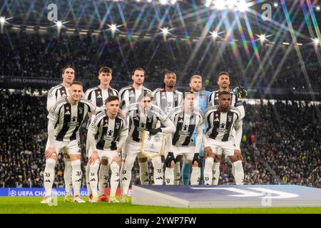 Torino, Italie. 11 décembre 2024. Équipe de la juventus lors du match de football de l'UEFA Champions League entre la Juventus FC et Manchester City au stade de la Juventus à Turin, dans le nord-ouest de l'Italie, le 11 décembre 2024. Sport - Soccer . (Photo de Fabio Ferrari/LaPresse) crédit : LaPresse/Alamy Live News Banque D'Images