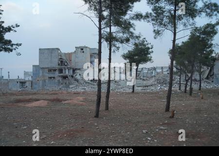 Les rues de la ville d'Alep dans le nord de la Syrie après la chute de la dictature syrienne de Bachar Assad, le 11 décembre 2024. (CTK photo/Pavel Nemecek) Banque D'Images