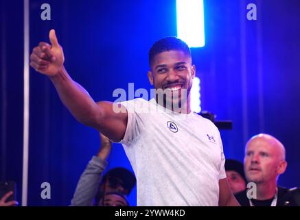 Photo du dossier datée du 20-09-2024 d'Anthony Joshua. Le promoteur Eddie Hearn a confirmé qu'Anthony Joshua affronterait l'ancien champion de l'UFC Francis Ngannou en Arabie Saoudite à une date à confirmer. Date d'émission : jeudi 12 décembre 2024. Banque D'Images