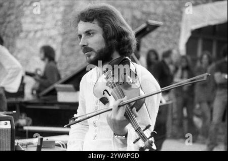 Philippe gras / le Pictorium - Jean Luc Ponty - 07/09/2014 - France / Var (Département) / Châteauvallon - Jean Luc Ponty en concert au Festival de Châteauvallon, 1972 Banque D'Images