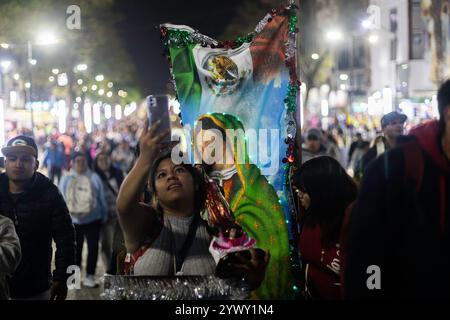 Mexico, Mexique. 12 décembre 2024. Des millions de pèlerins venus de tout le Mexique arrivent à la basilique de Guadalupe dans la capitale du pays pour célébrer la Vierge le jour de son arrivée. (Crédit image : © Cristian Leyva/ZUMA Press Wire) USAGE ÉDITORIAL SEULEMENT! Non destiné à UN USAGE commercial ! Banque D'Images