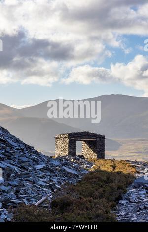 Dinorwig (Dinorwic) carrière au-dessus de Llanberis dans le nord du pays de Galles est une énorme carrière d'ardoise désaffectée et maintenant le Musée national de l'ardoise Banque D'Images