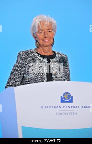 Europäische Zentralbank. Pressekonferenz. Christine Madeleine Odette Lagarde FRA / Präsidentin der Europäischen Zentralbank EZB anläßlich einer Pressekonferenz AM 12.12.2024 in Frankfurt am main. 20241212MWI017578 *** Banque centrale européenne Conférence de presse Christine Madeleine Odette Lagarde FRA Présidente de la Banque centrale européenne BCE à l’occasion d’une conférence de presse le 12 12 2024 à Francfort-sur-le-main 202412MWI017578 Banque D'Images