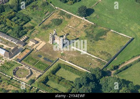 Wothorpe Towers, les ruines d'une maison construite vers 1600 et un cockpit de la fin du XVIIIe siècle, ville de Peterborough, 2024. Banque D'Images