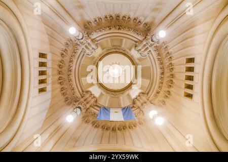 Buenos Aires, Argentine - 22 novembre 2024 : salles de l'atrium du bâtiment Palacio Barolo, Buenos Aires Banque D'Images