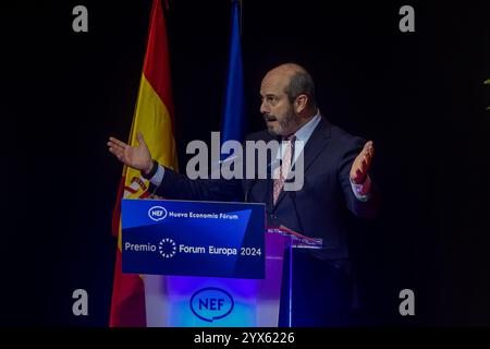 Madrid, Espagne. 13 décembre 2024. Pedro Rollán, Président du Sénat espagnol, prend la parole lors de la cérémonie de remise du Prix Forum Europa 2024 à Roberta Metsola, Présidente du Parlement européen. Crédit : SOPA images Limited/Alamy Live News Banque D'Images