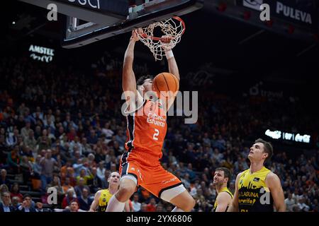 Valencia , Espagne , 13, décembre 2024. Josep Puerto de Valence basket à la Liga Endesa saison régulière Round 6. Crédit : Vicente Vidal Fernandez/Alamy Live News Banque D'Images