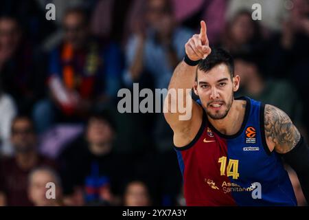 Barcelone, Espagne. 14 décembre 2024. Guillermo Gustavo Willy Hernangomez Geuer du FC Barcelone lors du match de Turkish Airlines Euroleague, date 15 entre le FC Barcelone et l'EA7 Emporio Armani Milan a joué au Palau Blaugrana Stadium le 14 décembre 2024 à Barcelone, Espagne. (Photo de Judit Cartiel/PRESSINPHOTO) crédit : AGENCE SPORTIVE PRESSINPHOTO/Alamy Live News Banque D'Images