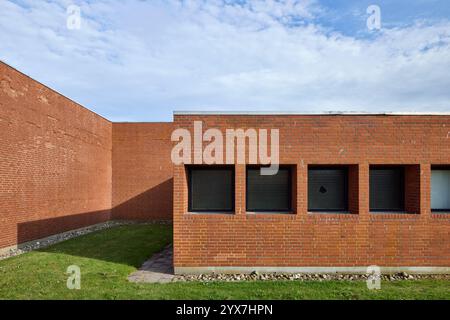 Sæby Fiske-Industri (Saeby Fish Canners), bâtiment d'usine à partir de 1970 ; Havnen, Sæby, Danemark Banque D'Images