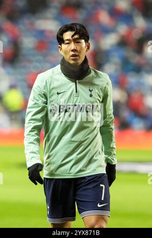 HEUNG - MIN SON, joueur de football professionnel, jouant pour Tottenham Hotspur. Image prise lors d'une séance d'avant-match et d'échauffement. Banque D'Images