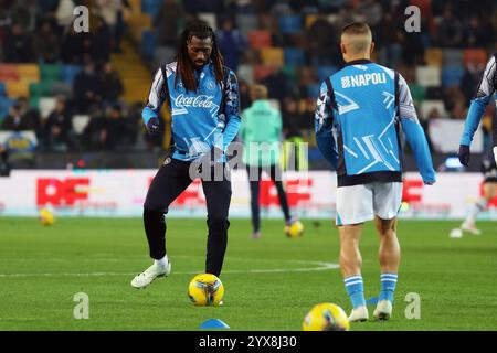 Udine, Italie. 14 décembre 2024. Se réchauffe avant le match de football Serie A entre Udinese et Napoli au stade Bluenergy à Udine, dans le nord-est de l'Italie - samedi 14 décembre 2024 sport - football (photo par Andrea Bressanutti/Lapresse) crédit : LaPresse/Alamy Live News Banque D'Images