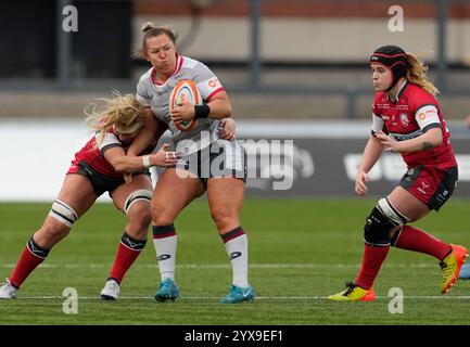 Gloucester, Royaume-Uni, 14 déc. 2024 Marlie Packer of Saracens (C) lors de la Premiership Womens Rugby Gloucester Hartpury v Saracens au Kingsholm Stadium Gloucester Royaume-Uni le 14 décembre 2024 Graham Glendinning / Alamy Live News Banque D'Images