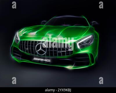 Photo illustration stylisée de green 2017 Mercedes-Benz Amg GT R coupe sports car isolé sur fond noir Banque D'Images